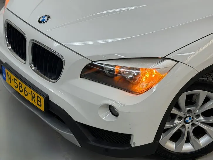 BMW X1 2013 photo 2