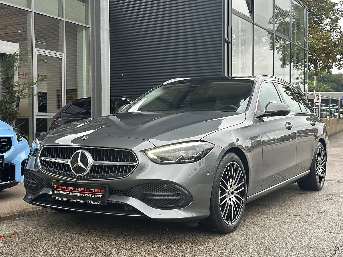 Mercedes-Benz C-Class 2022 photo 2