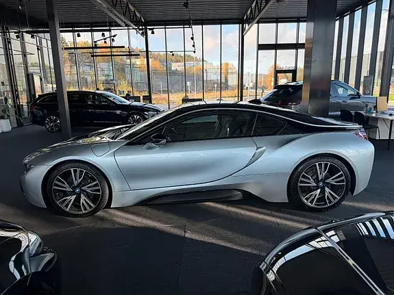 BMW I8 2016 photo 5