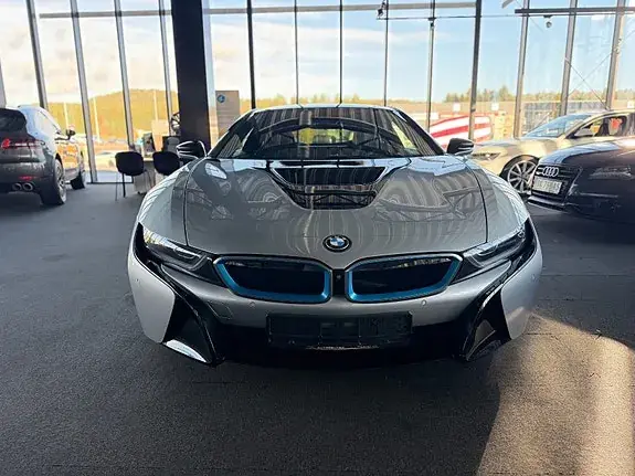 BMW I8 2016 photo 2
