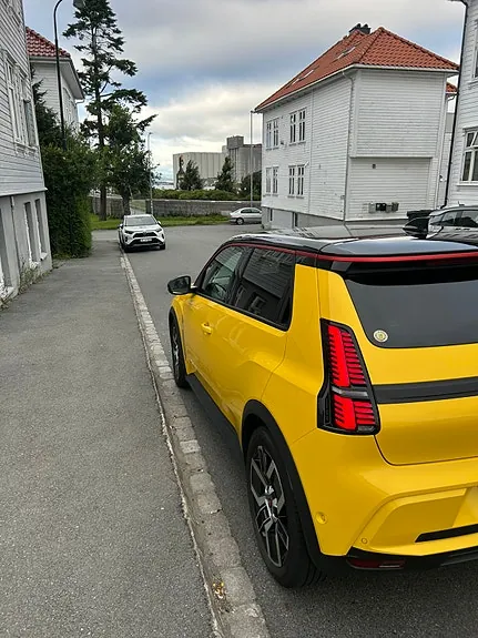 Renault 5 E-Tech 2025 photo 4