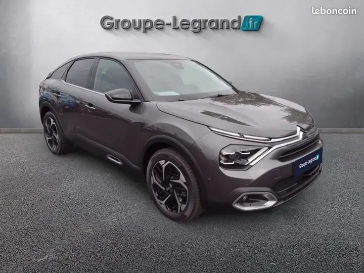 Citroen C4 2023 photo 3