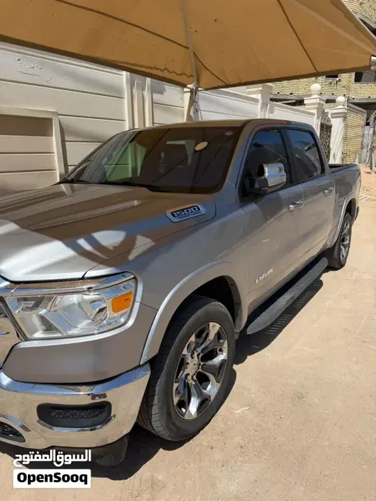 Dodge Ram Laramie 2024 photo 2