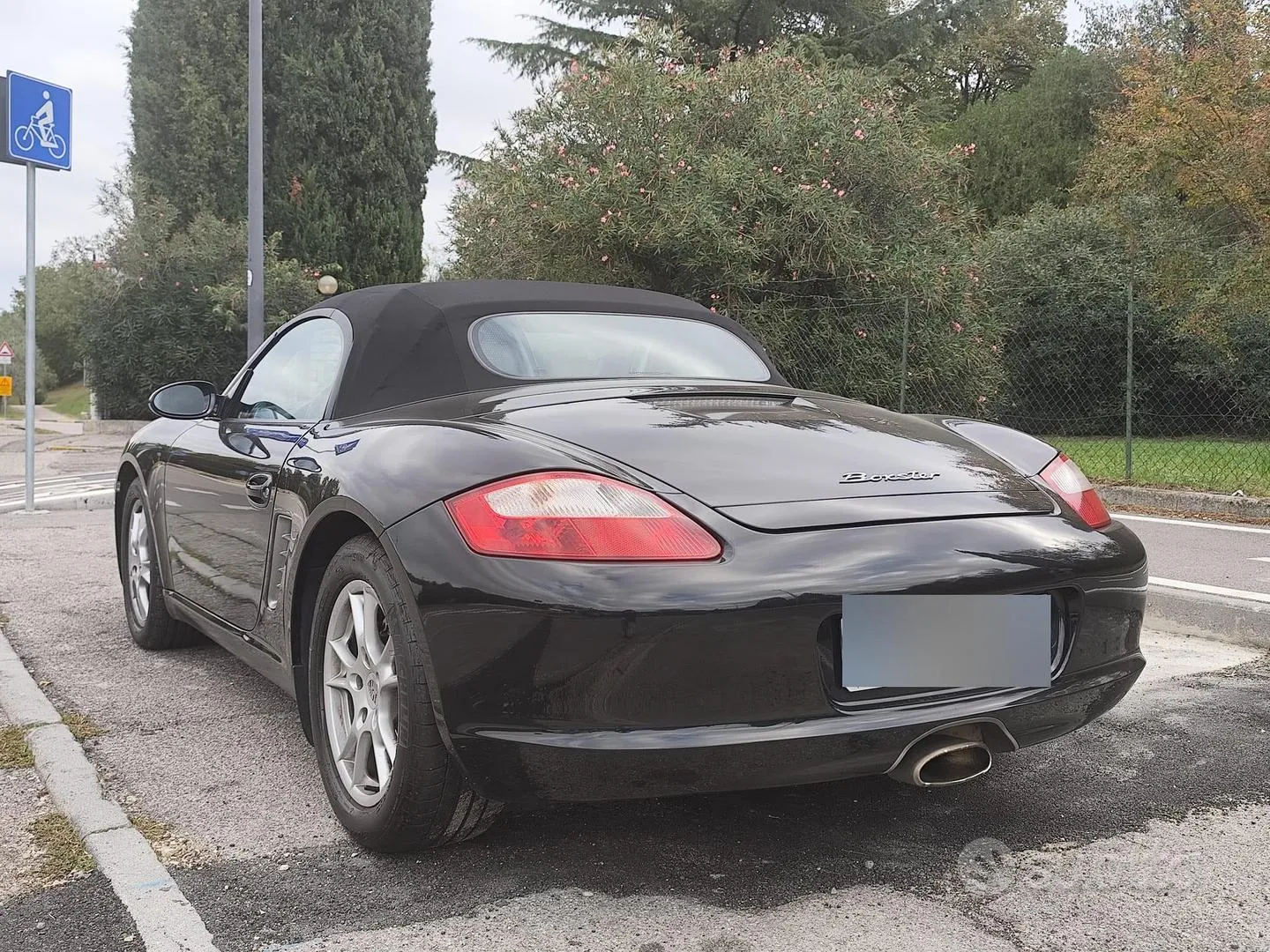 Porsche Boxster 2005 photo 2