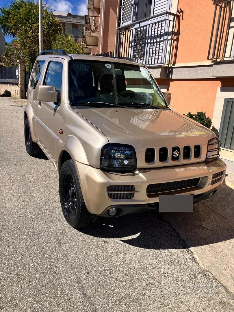 Suzuki Jimny 2009 photo 3