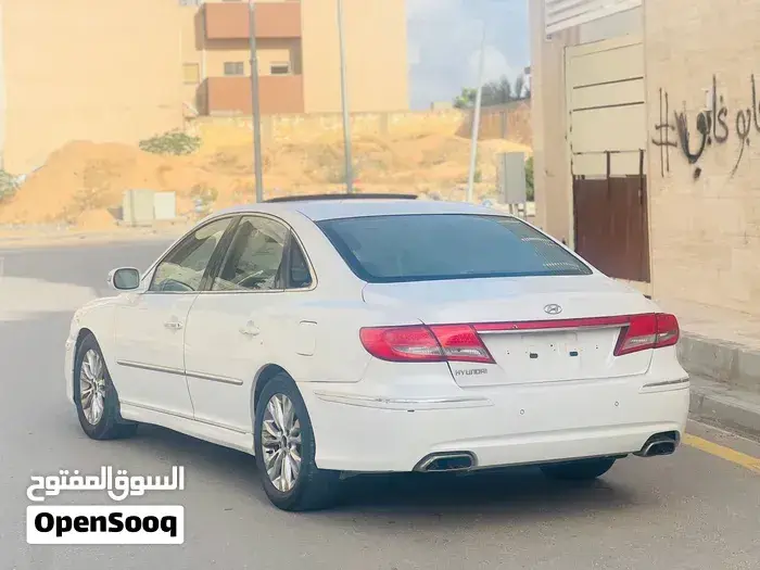 Hyundai Azera 2010 photo 3