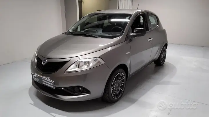 Lancia Ypsilon 2021 photo 3