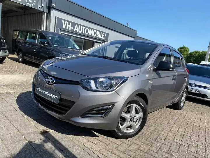 Hyundai I20