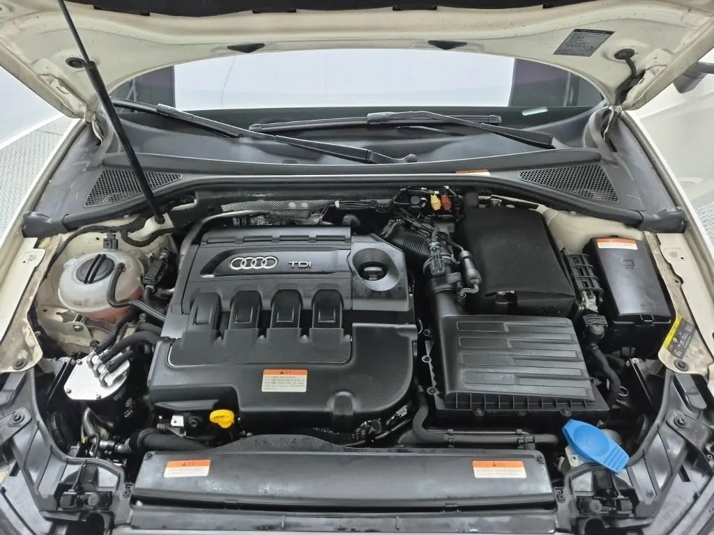Audi A3 2015 photo 5