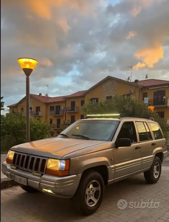 Jeep Grand Cherokee