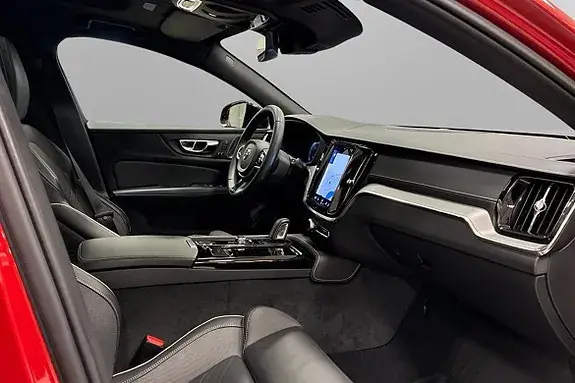 Volvo V60 2022 photo 5