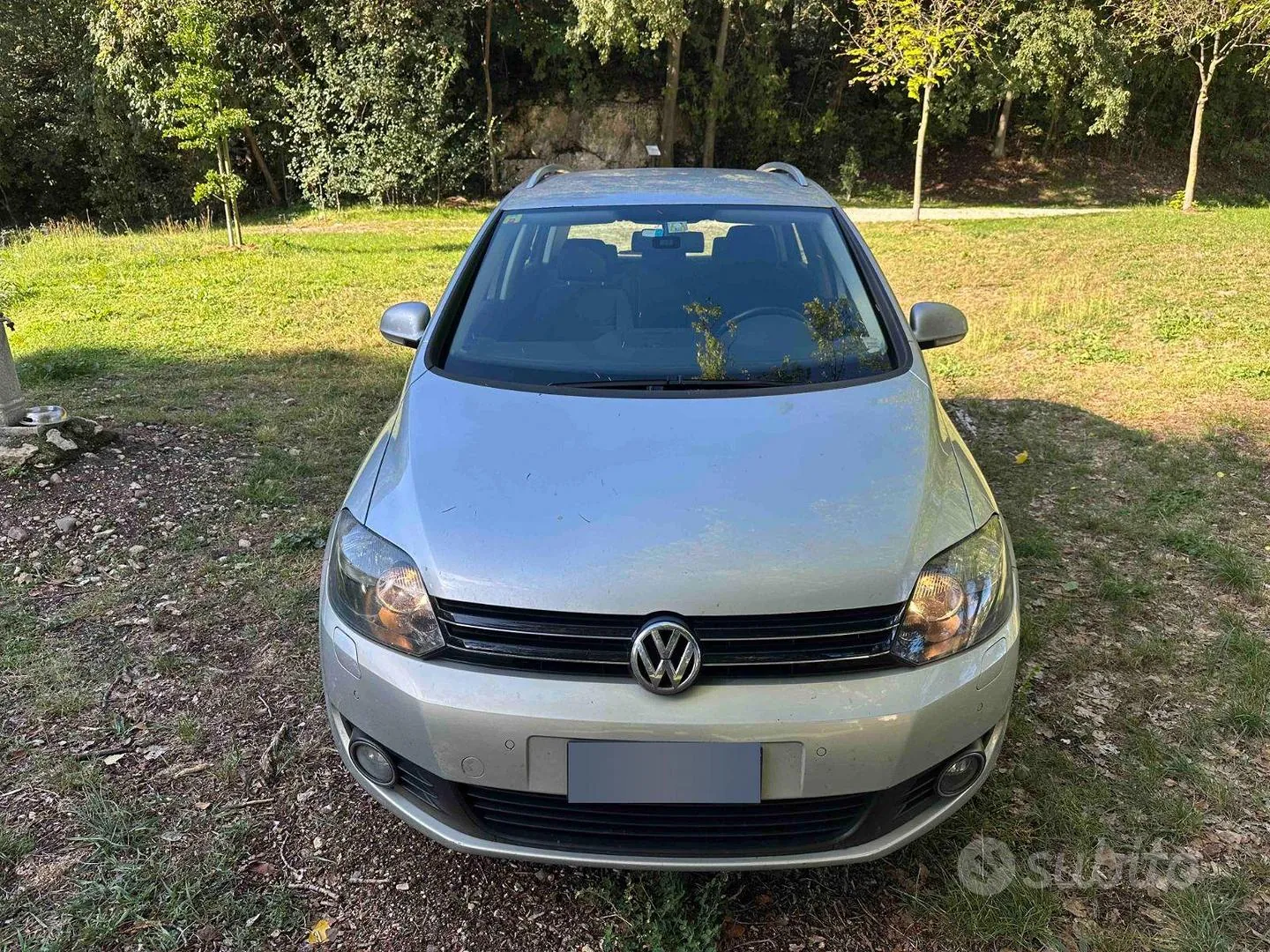 Volkswagen Golf 2011 photo 2
