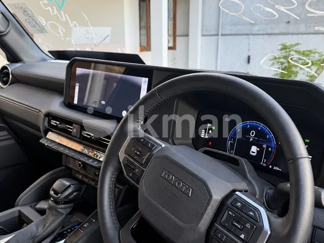 Toyota Land Cruiser Prado 2025 photo 5