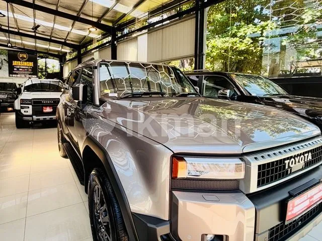 Toyota Land Cruiser Prado 2026 photo 3