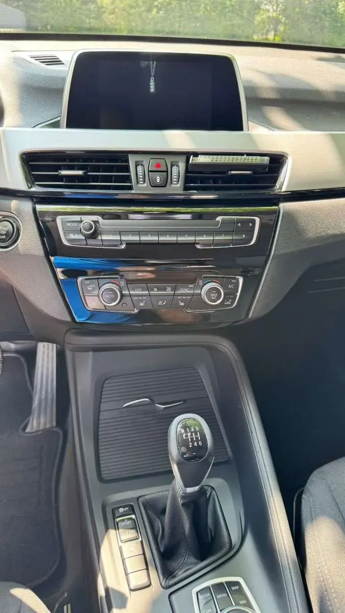 BMW X1 2018 photo 2