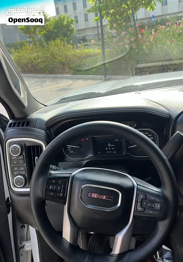 GMC Sierra 2019 photo 3