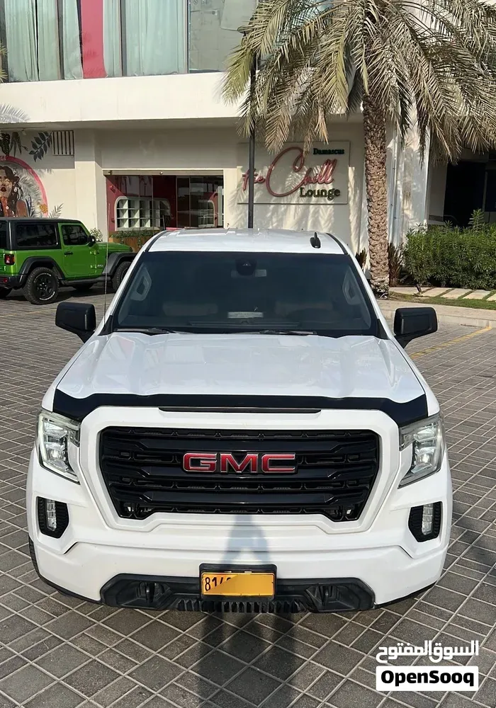 GMC Sierra 2019 photo 2