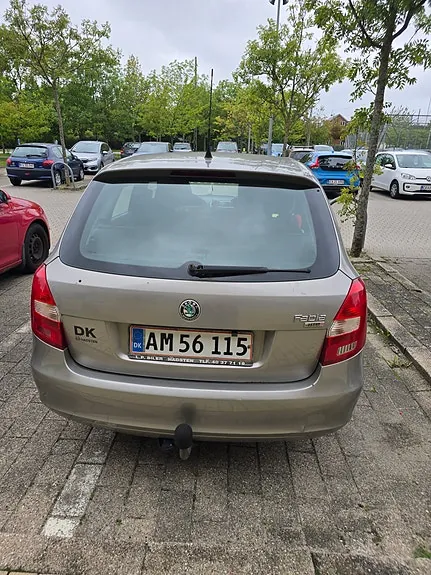 Skoda Fabia 2008 photo 5