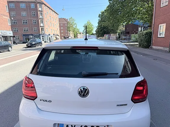 Volkswagen Polo 2015 photo 3