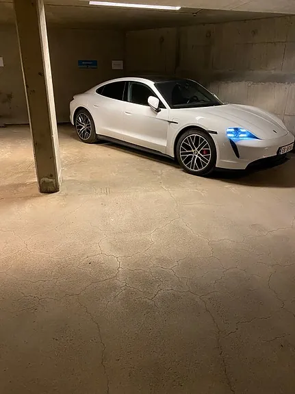 Porsche Taycan 4S 2020 photo 2