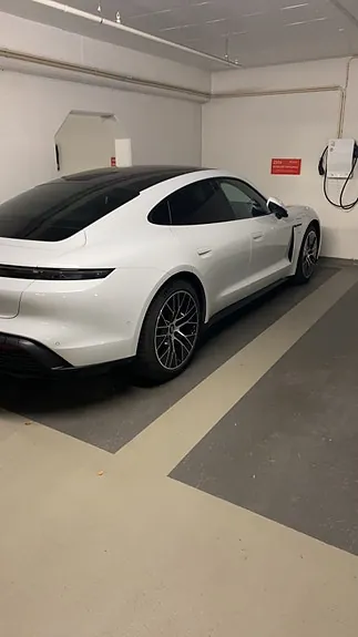 Porsche Taycan 4S 2020 photo 4