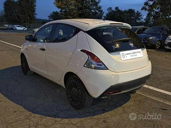 Lancia Ypsilon 2019 photo 3