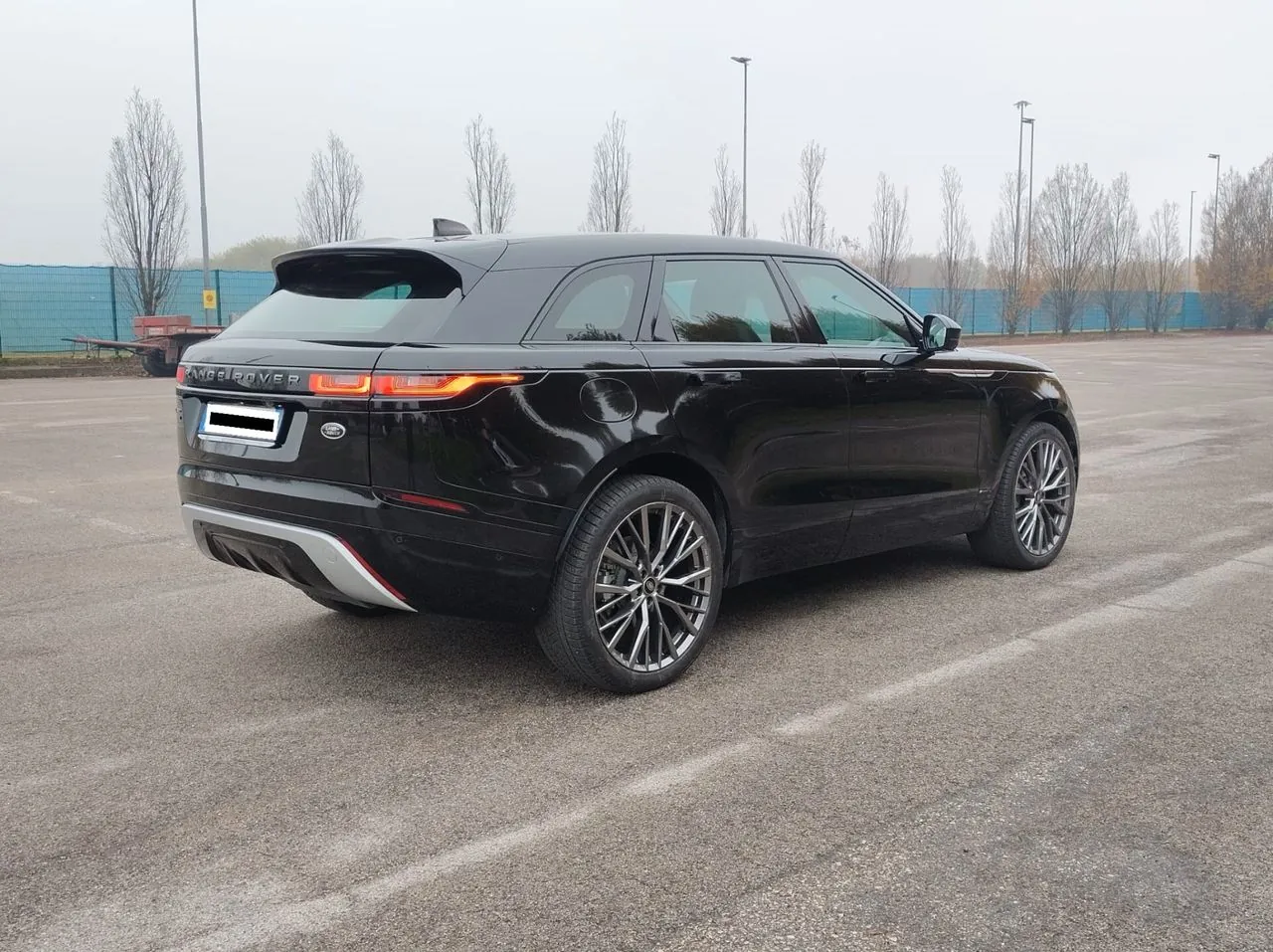 Land Rover Velar 2021 photo 5