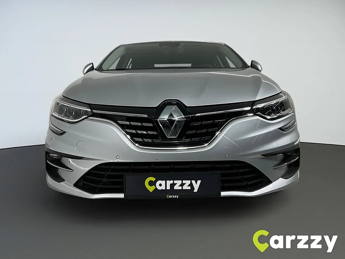 Renault Megane 2023 photo 3