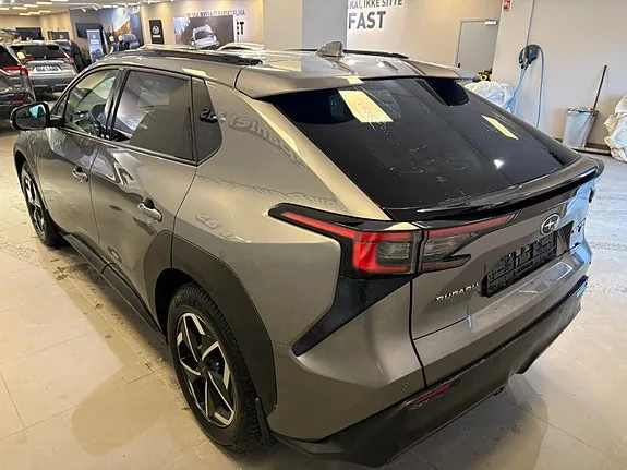 Subaru Solterra 2022 photo 4