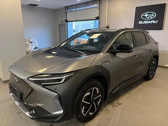 Subaru Solterra 2022 photo 2