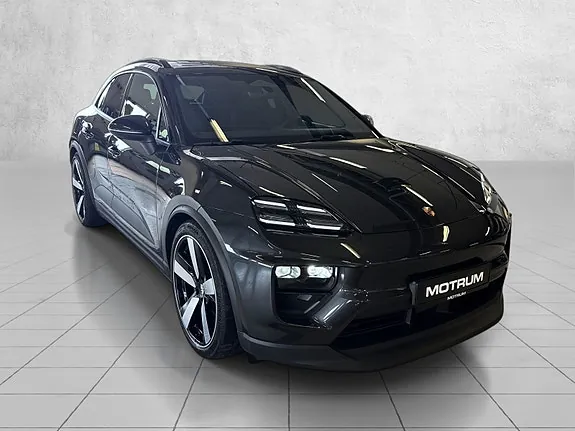 Porsche Macan 4 2026 photo 3