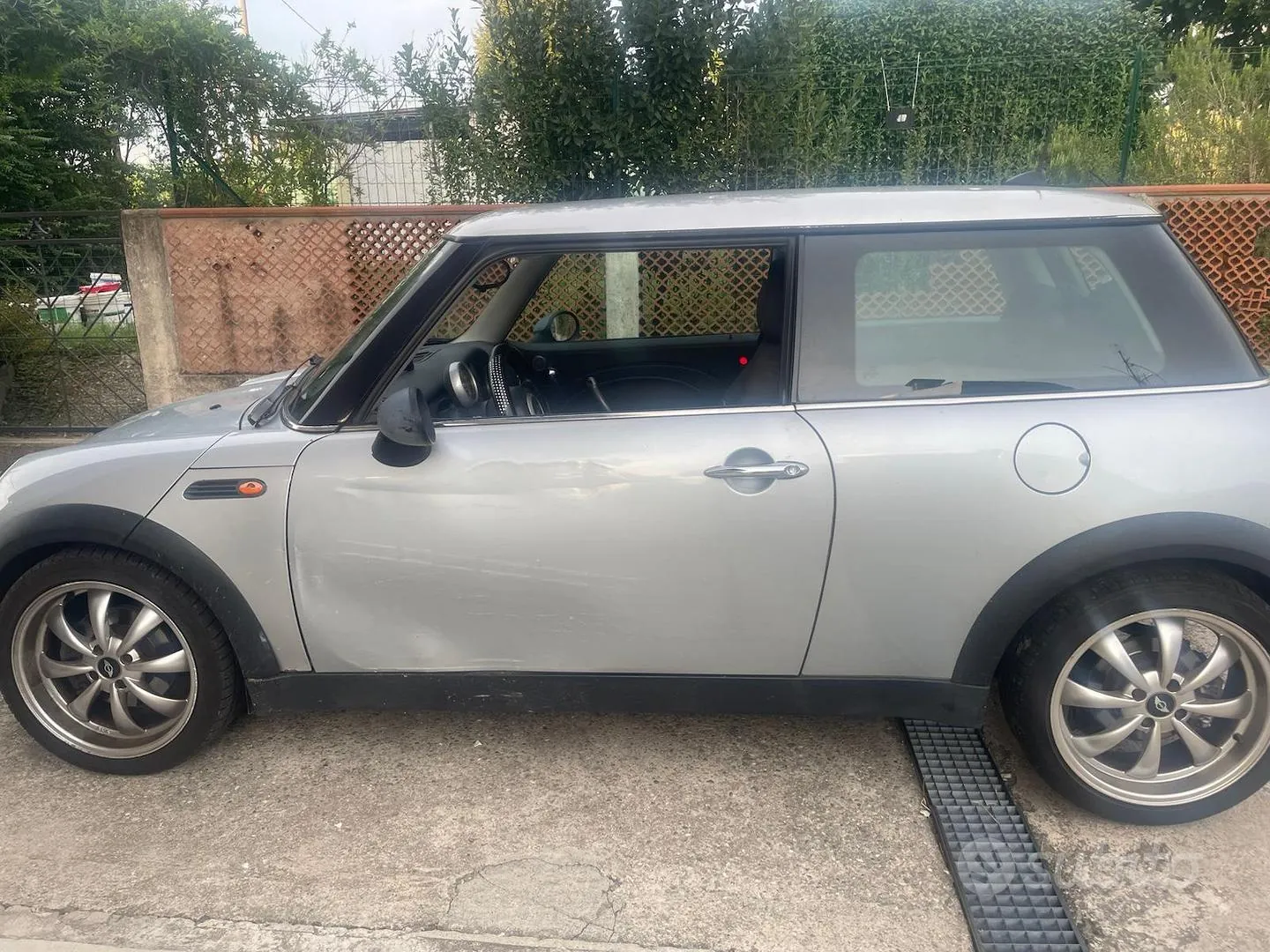Mini One 2006 photo 4