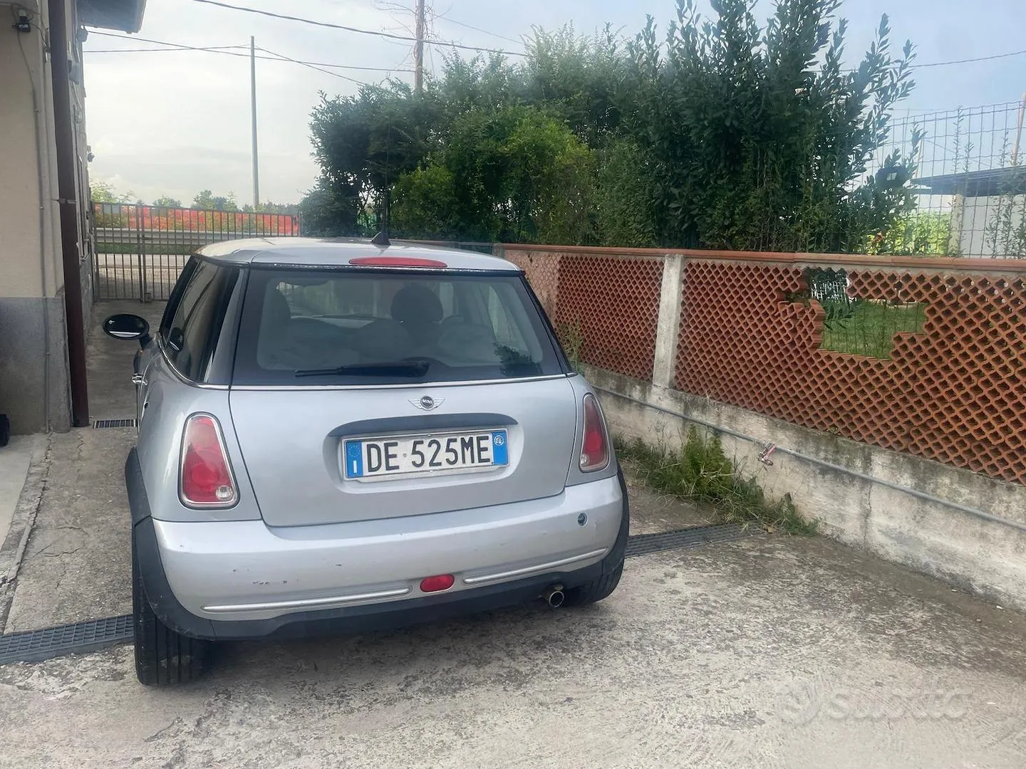 Mini One 2006 photo 2