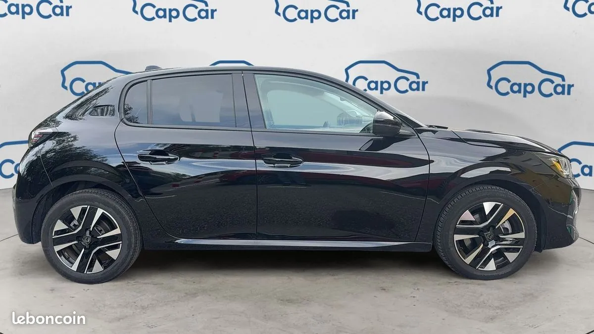 Peugeot 208 2025 photo 4