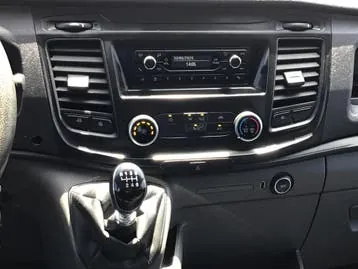 Ford Transit 2019 photo 2