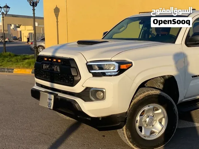 Toyota Tacoma 2020 photo 3