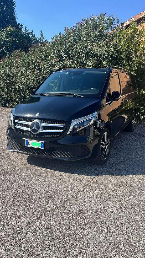Mercedes-Benz V-Class