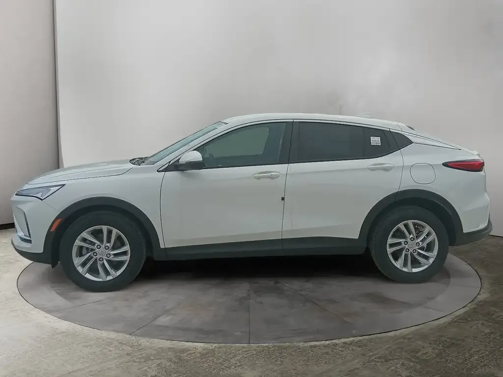 Buick Envista 2026 photo 2