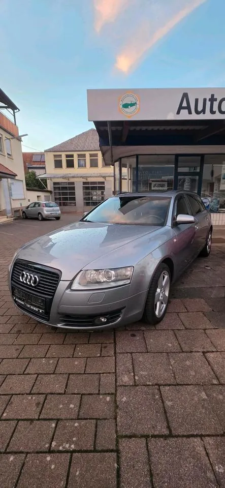 Audi A6 Avant