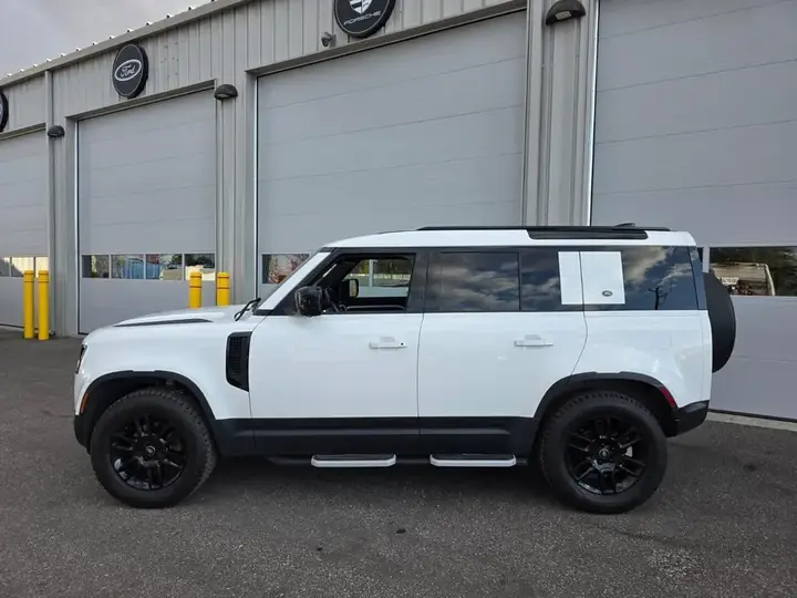 Land Rover Defender 2021 photo 3