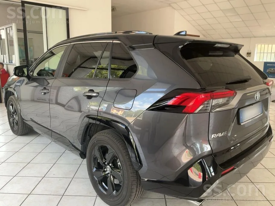 Toyota Rav 4 2019 photo 3