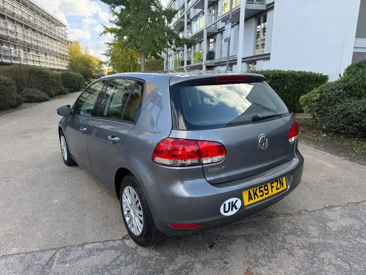 Volkswagen Golf 2009 photo 5