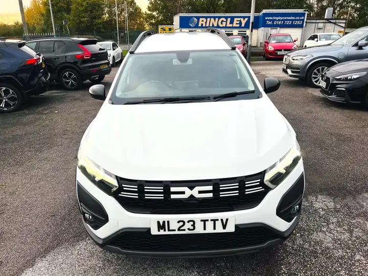 Dacia Jogger 2023 photo 2