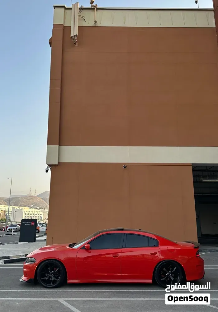 Dodge Charger 2019 photo 2