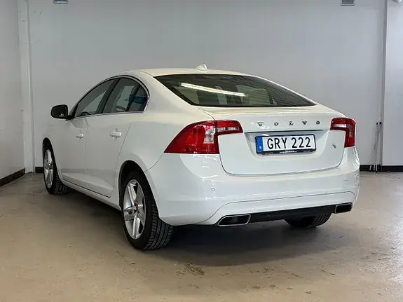 Volvo S60 2016 photo 4