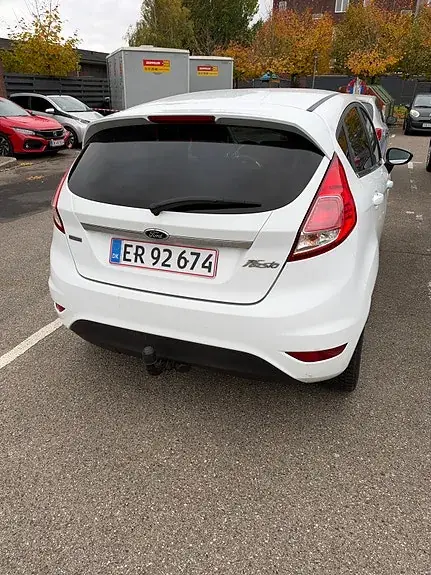 Ford Fiesta 2014 photo 3
