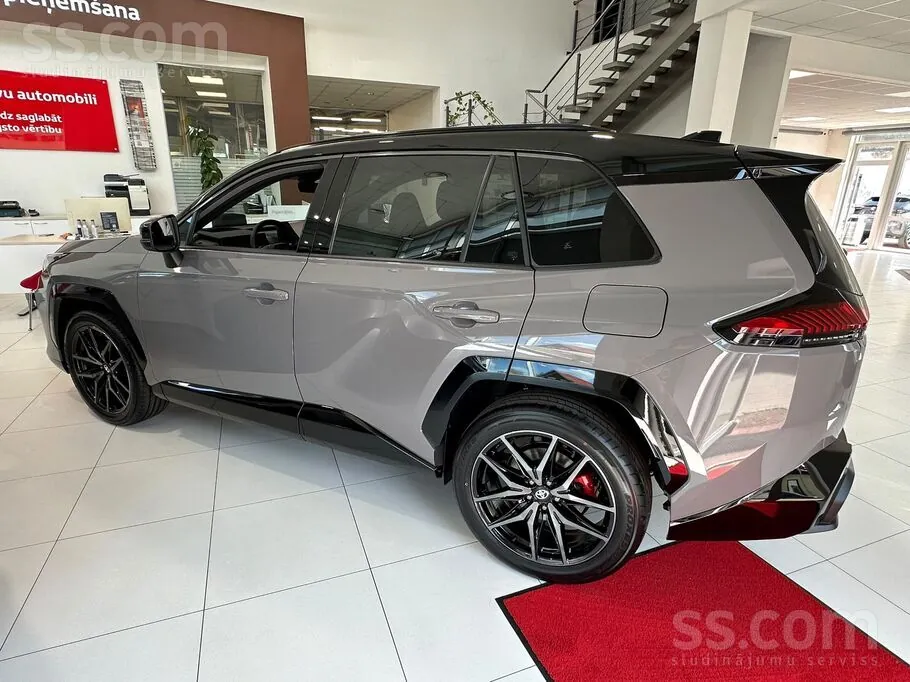 Toyota Rav4 2026 photo 3