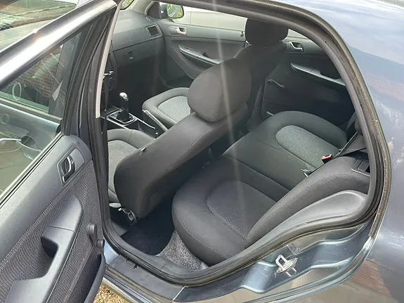 Skoda Fabia 2006 photo 3