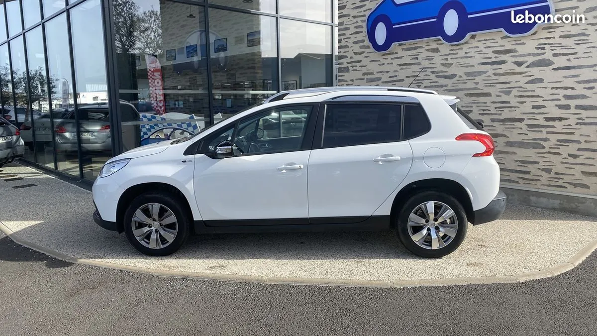 Peugeot 2008 2016 photo 3