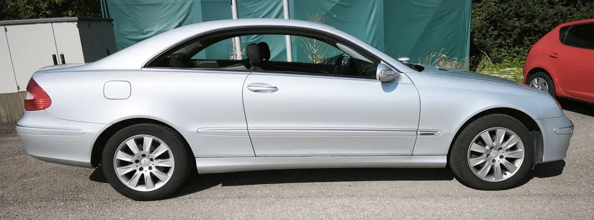 Mercedes-Benz Clk-Class 2006 photo 3